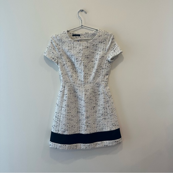 Pinko Tweed Mini Dress – Size 4 – Made in Italy - Picture 1 of 9